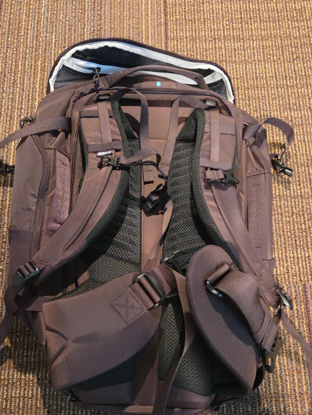 Womens's REI Ruckpack 40L - Picture 4 of 4